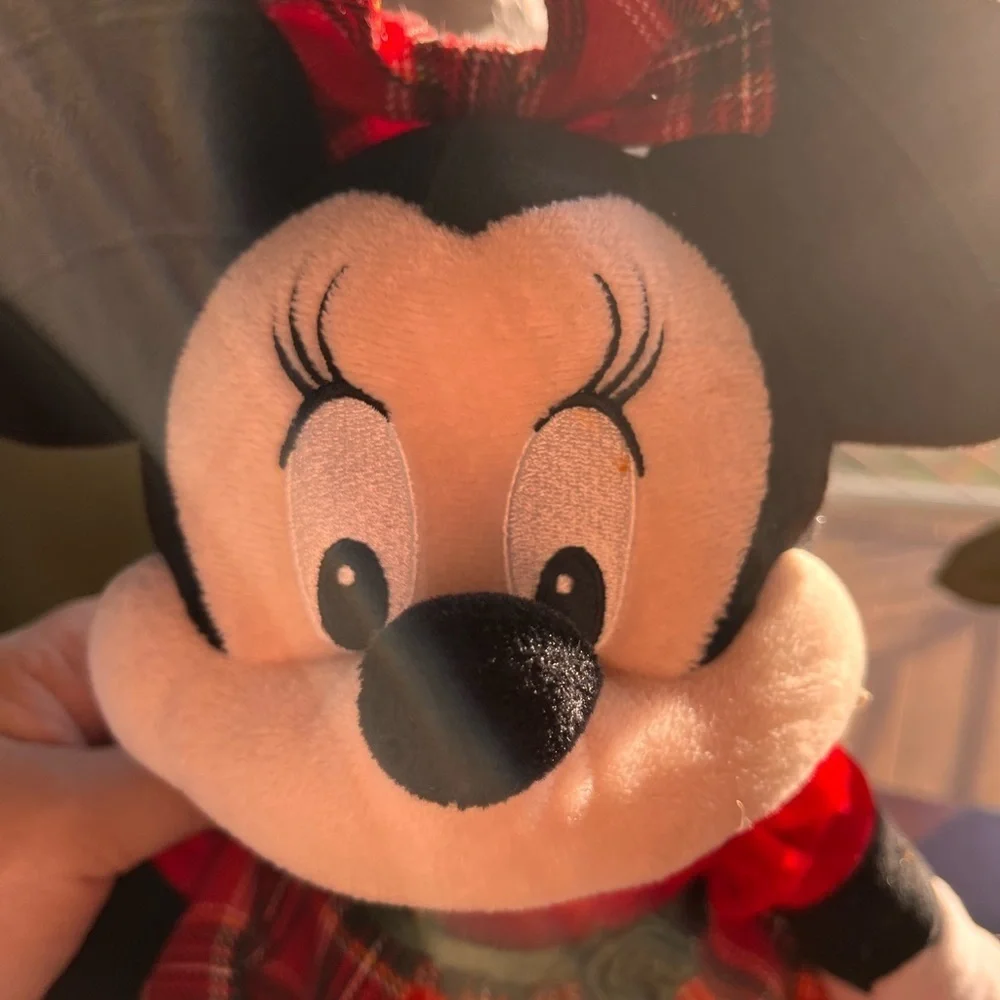 Minnie mouse velour toy by Disney
